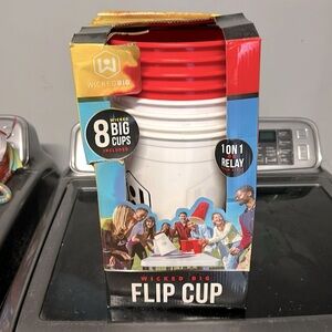 8 Wicked Big Flip Red & White Party Cups